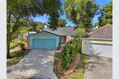 17 Hibiscus Court, Eustis, FL 32726 - Photo 1