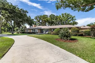 32834 Lakeshore Dr, Tavares, FL 32778 - Photo 18