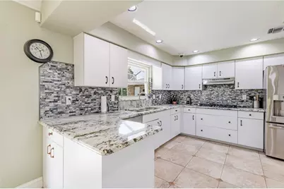 32834 Lakeshore Drive, Tavares, FL 32778 - Photo 56