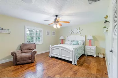 32834 Lakeshore Drive, Tavares, FL 32778 - Photo 72