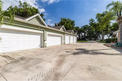 32834 Lakeshore Drive, Tavares, FL 32778 - Photo 14