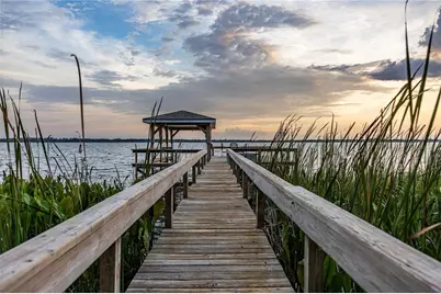 32834 Lakeshore Drive, Tavares, FL 32778 - Photo 2