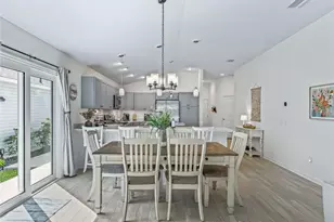 7536 Kuenher Ct, The Villages, FL 34762 - Photo 16