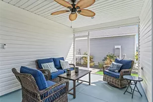 7536 Kuenher Ct, The Villages, FL 34762 - Photo 6