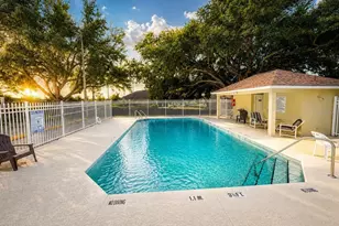 615 Villa Ct, Clermont, FL 34711 - Photo 16