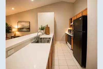 615 Villa Court, Clermont, FL 34711 - Photo 2