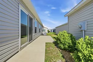 6342 Whittle Ct, Wildwood, FL 34785 - Photo 2