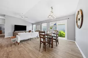 6342 Whittle Ct, Wildwood, FL 34785 - Photo 6