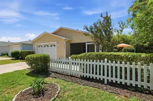 2484 Kingstree Pl, The Villages, FL 32162 - Photo 8