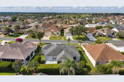 634 Allenwood Loop, The Villages, FL 32162 - Photo 48