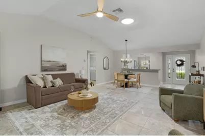 634 Allenwood Loop, The Villages, FL 32162 - Photo 4