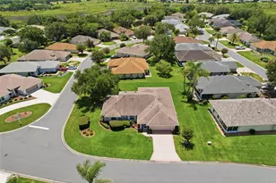 4646 Inverness Dr, Leesburg, FL 34748 - Photo 2