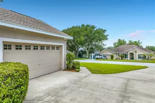 10512 Via Milano Ct, Clermont, FL 34711 - Photo 8
