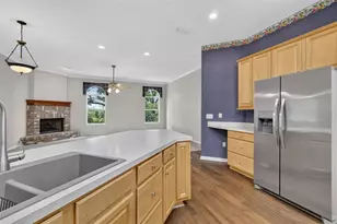 705 Hilltop Ct, Mount Dora, FL 32757 - Photo 16
