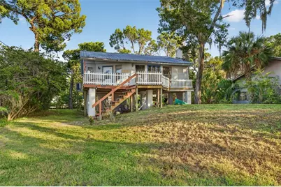 2350 S Waterman Drive, Crystal River, FL 34429 - Photo 2