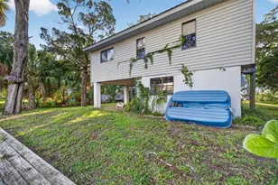 2350 S Waterman Dr, Crystal River, FL 34429 - Photo 12