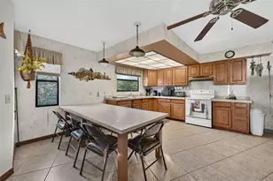 2350 S Waterman Dr, Crystal River, FL 34429 - Photo 20