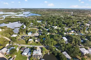 2350 S Waterman Dr, Crystal River, FL 34429 - Photo 42