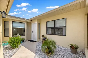 2226 Cypress Cove Dr, Tavares, FL 32778 - Photo 6