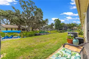 2226 Cypress Cove Dr, Tavares, FL 32778 - Photo 42