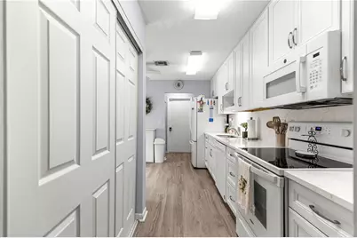 2226 Cypress Cove Drive #2226, Tavares, FL 32778 - Photo 20