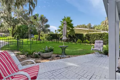 15562 SE 138th Terrace, Weirsdale, FL 32195 - Photo 12