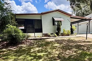 945 Tarrson Blvd, Lady Lake, FL 32159 - Photo 2