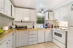 3080 Cr 417, Lake Panasoffkee, FL 33538 - Photo 24