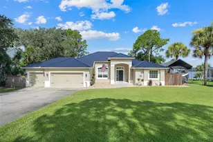 18233 Rose St, Groveland, FL 34736 - Photo 2