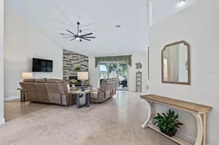 3828 Oak Pointe Dr, Lady Lake, FL 32159 - Photo 12