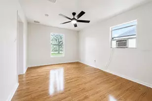109 N Oakland St, Leesburg, FL 34748 - Photo 8