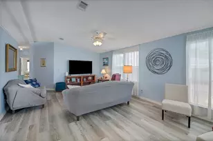 1203 Granada Ct, The Villages, FL 32159 - Photo 4