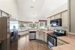 1053 Old Coventry Ct, Oviedo, FL 32765 - Photo 12