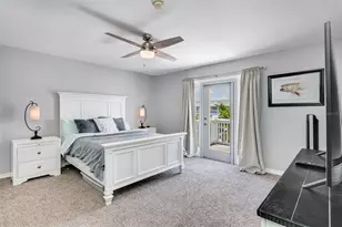 4779 Coquina Key Dr SE, Saint Petersburg, FL 33705 - Photo 16