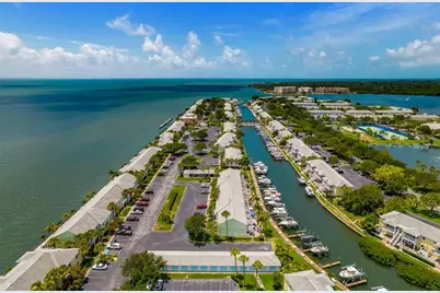 4779 Coquina Key Drive SE, Saint Petersburg, FL 33705 - Photo 26