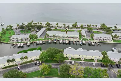 4779 Coquina Key Drive SE, Saint Petersburg, FL 33705 - Photo 54