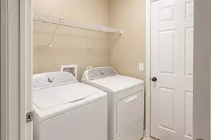 531 Silver Palms Cir, Davenport, FL 33837 - Photo 10