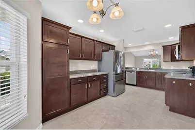 926 Long Leaf Lane, The Villages, FL 32163 - Photo 6