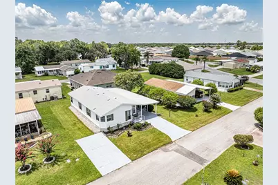 5217 Cambridge Court, Wildwood, FL 34785 - Photo 2