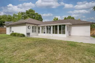 831 Forestwood Dr, Minneola, FL 34715 - Photo 8