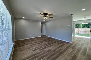 1151 W Minneola Ave, Clermont, FL 34711 - Photo 4
