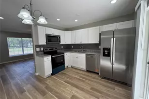 1151 W Minneola Ave, Clermont, FL 34711 - Photo 6