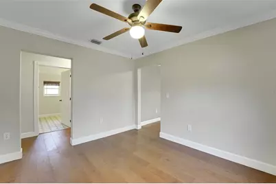 330 S Highland Street, Mount Dora, FL 32757 - Photo 12
