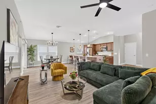 4686 Hiles Pl, The Villages, FL 32163 - Photo 14