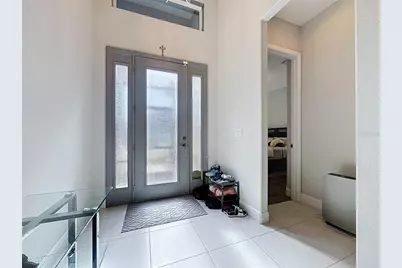8665 E Bridgeport Bay Circle, Mount Dora, FL 32757 - Photo 2