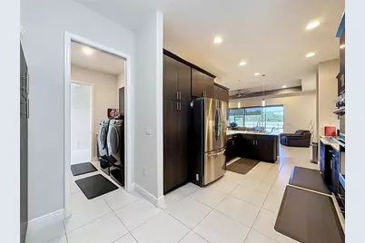 8665 E Bridgeport Bay Circle, Mount Dora, FL 32757 - Photo 4