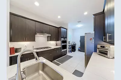 8665 E Bridgeport Bay Circle, Mount Dora, FL 32757 - Photo 18