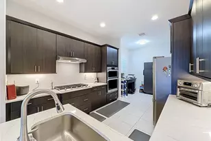 8665 E Bridgeport Bay Circle, Mount Dora, FL 32757 - Photo 18