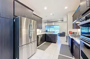 8665 E Bridgeport Bay Circle, Mount Dora, FL 32757 - Photo 20