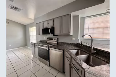 4125 E Vista Court, Kissimmee, FL 34746 - Photo 4